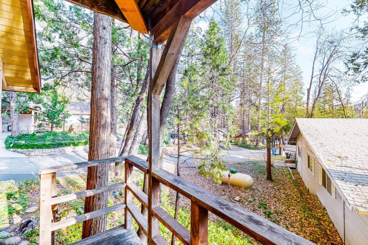 Lancaster Cabin Bass Lake Exterior foto